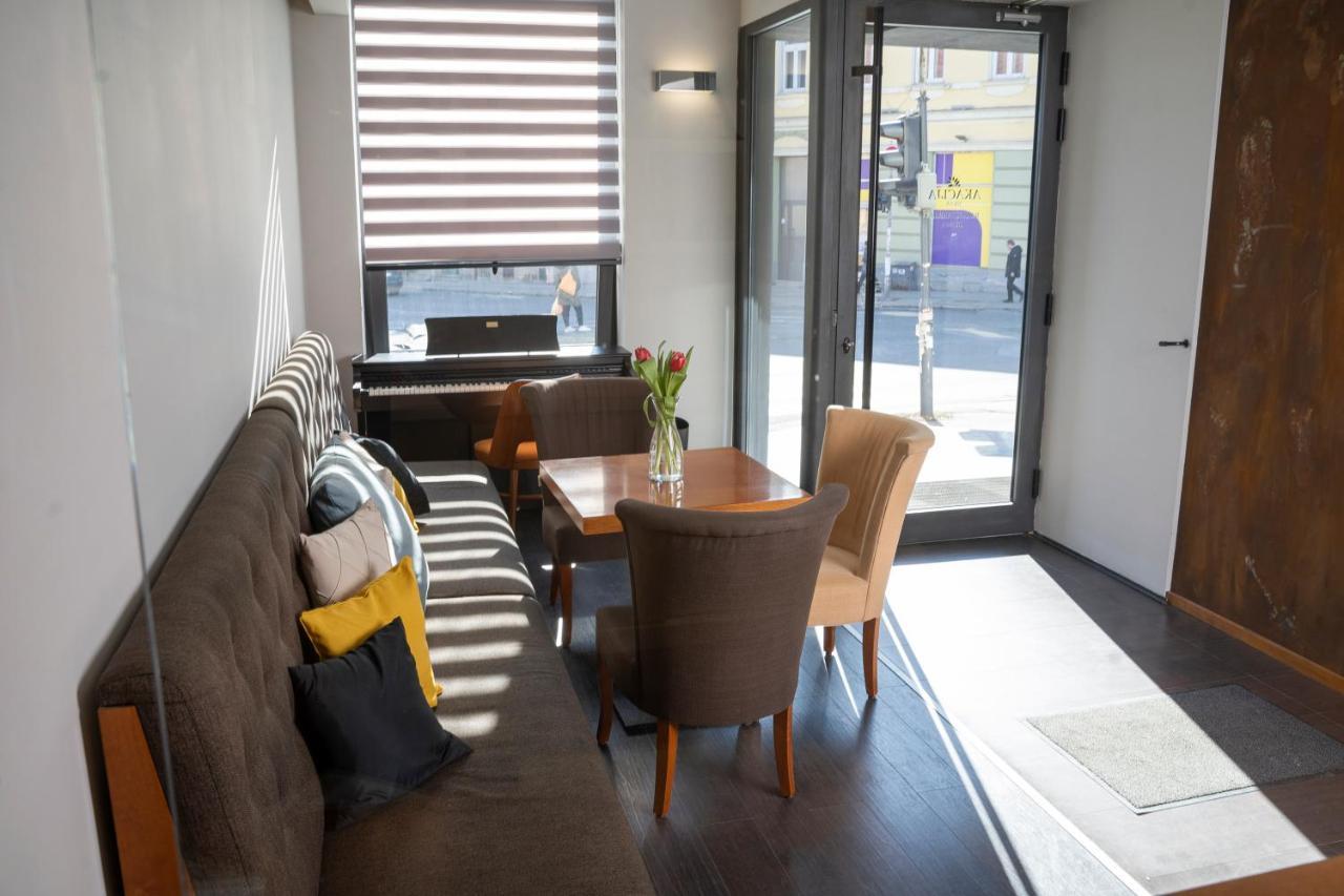 Akacija Luxury Suites Apartment